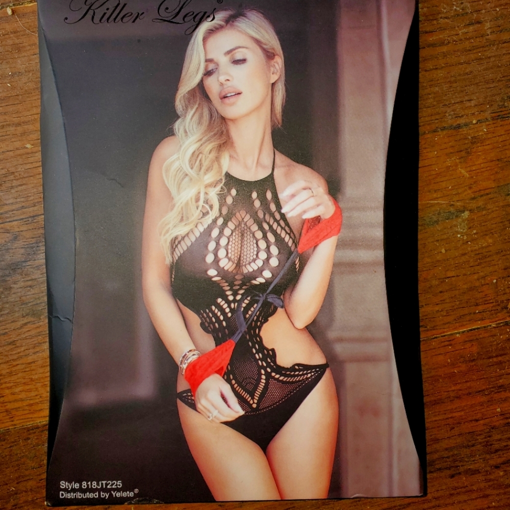 Cutout bodystocking w/red handcuffs (one size)